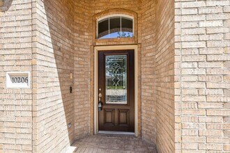 10206 Hahns Peak Dr in Houston, TX - Building Photo - Building Photo