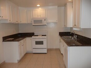 11901 Washington Blvd in Los Angeles, CA - Building Photo - Building Photo