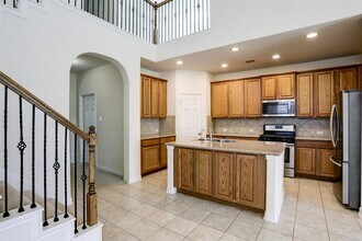 9947 Lazy Cove Lane in Brookshire, TX - Building Photo - Building Photo