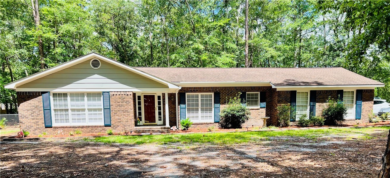 803 Kings Rd in Hinesville, GA - Building Photo