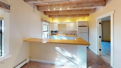 948 Los Lovatos Rd in Santa Fe, NM - Building Photo - Building Photo
