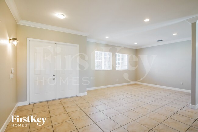 18686 SW 132nd Ave in Miami, FL - Building Photo - Building Photo