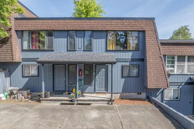 Sundial Condominiums in Longview, WA - Building Photo - Building Photo