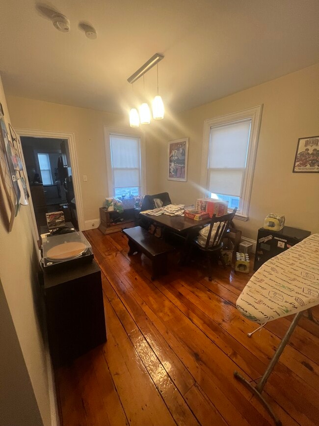 353 Beacon St in Somerville, MA - Building Photo - Building Photo