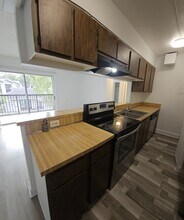 4537 Treehouse Ln in Tamarac, FL - Building Photo - Building Photo