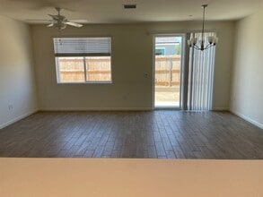 1165 Significant Wy W in Madera, CA - Building Photo - Building Photo