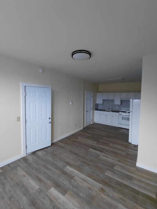 18 N Main St in Phillipsburg, NJ - Building Photo