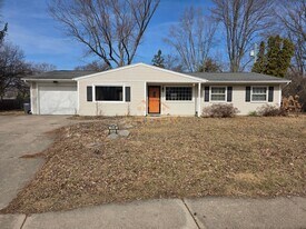 COZY 3BR/1.5BA HOME ON CUL-DE-SAC in West Lafayette, IN - Building Photo
