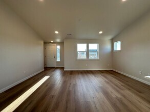 4284 S Oilseed Ave in Nampa, ID - Building Photo - Building Photo