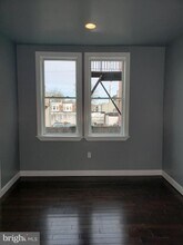 5329 Woodland Ave in Philadelphia, PA - Building Photo - Building Photo