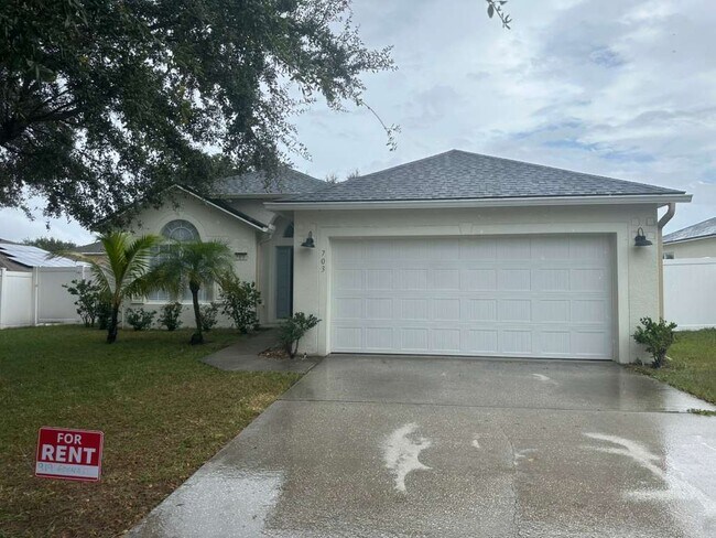 property at 703 Flagstone St