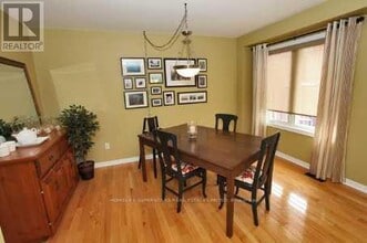 6119 Clover Ridge Crescent in Mississauga, ON - Building Photo - Building Photo