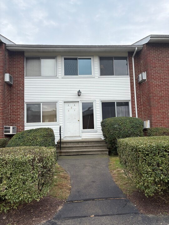 80 County St in Norwalk, CT - Building Photo