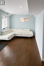 960 Bianca Ct in Kitchener, ON - Building Photo - Building Photo