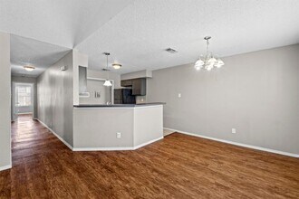 4208 Duval Rd in Austin, TX - Building Photo - Building Photo
