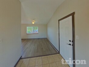 7325 Woodstock St in Colorado Springs, CO - Foto de edificio - Building Photo