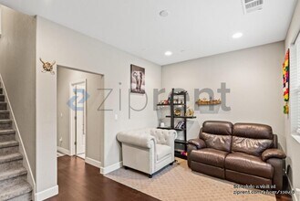 5525 Great Oaks Pky in San Jose, CA - Building Photo - Building Photo