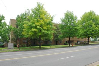 Carleen Batson Waller Manor in Nashville, TN - Building Photo - Building Photo