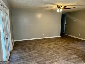 10 Crestwood Cir in Valdosta, GA - Building Photo - Building Photo