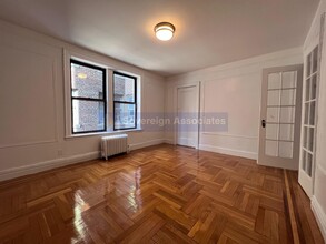 295 Convent Ave in New York, NY - Building Photo - Building Photo