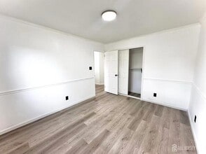 13 Mercury Rd, Unit 539 in Edison, NJ - Building Photo - Building Photo