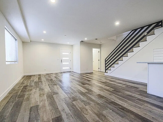 7445 Troost Ave in Los Angeles, CA - Building Photo - Building Photo