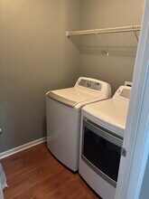 1223 Boulder Creek Rd in Richmond, VA - Foto de edificio - Building Photo