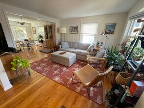9 Cornelius Way in Cambridge, MA - Building Photo - Building Photo