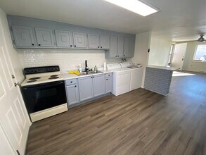 7655 W 61st Ave in Arvada, CO - Building Photo - Building Photo