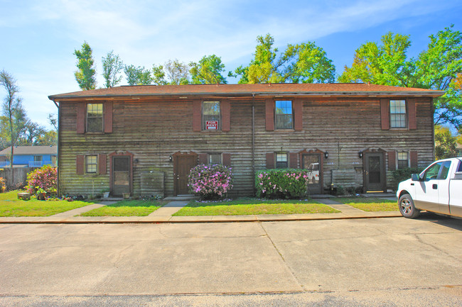 7775-7781 Kipling St in Pensacola, FL - Building Photo - Building Photo