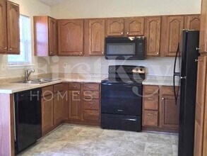 3 Bobwhite Ct in Amelia, OH - Building Photo - Building Photo