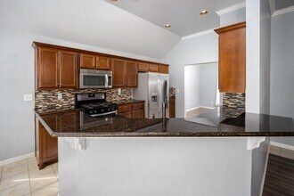 13516 Gramercy Park Pl in Oklahoma City, OK - Building Photo - Building Photo