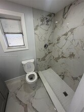 531 NE 58th St in Fort Lauderdale, FL - Building Photo - Building Photo