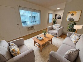 1248 N Las Palmas Ave in Los Angeles, CA - Building Photo