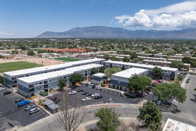 Encanto Lofts Apartments in Albuquerque, NM - Building Photo - Building Photo