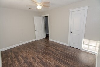 1203 Sunset Dr in Pasadena, TX - Building Photo - Building Photo