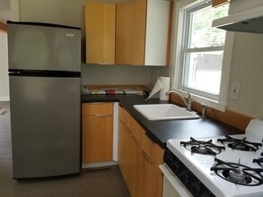 980 Careswell St in Marshfield, MA - Building Photo - Building Photo