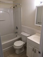 6065 Donna-Jay Dr in Loveland, OH - Foto de edificio - Building Photo