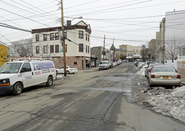 29 Harrison Ave in Staten Island, NY - Building Photo - Building Photo