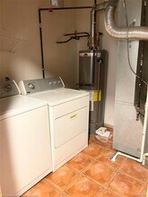 24002 Wedgewood Cir in Warren, MI - Building Photo - Building Photo