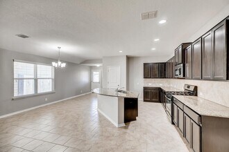 14019 Cremello Fls in San Antonio, TX - Building Photo - Building Photo