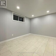 54 Milford Haven Dr in Toronto, ON - Building Photo - Building Photo