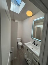 426 E Eleanor St in Philadelphia, PA - Building Photo - Building Photo