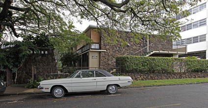 1700 Makiki St in Honolulu, HI - Building Photo - Building Photo