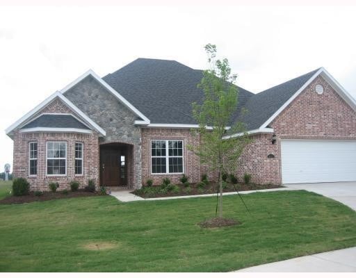 property at 2427 W McKinley Blvd