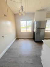 850 S Rosemead Blvd in Pasadena, CA - Building Photo - Building Photo