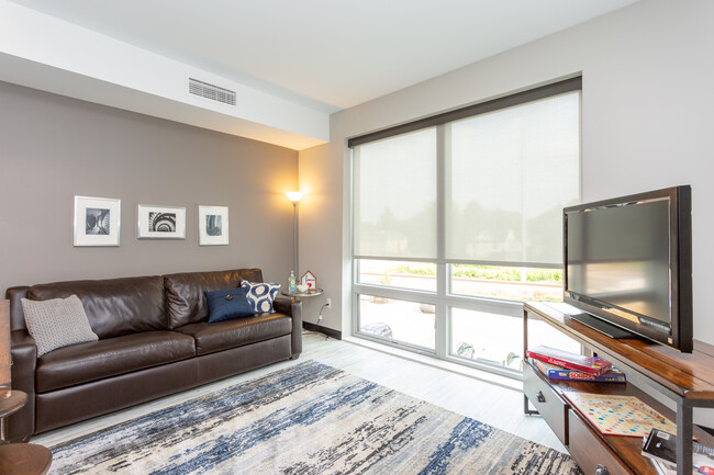 Diamond Place I in Grand Rapids, MI - Building Photo - Interior Photo