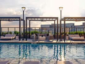 The Juniper in Atlanta, GA - Building Photo