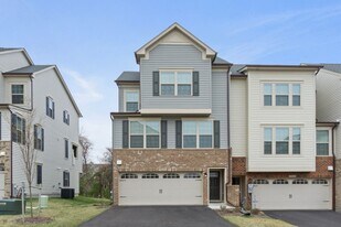 7922 Brandy Sta Rd in Severn, MD - Building Photo