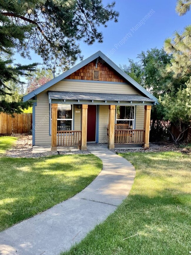 property at 1041 NW Portland Ave